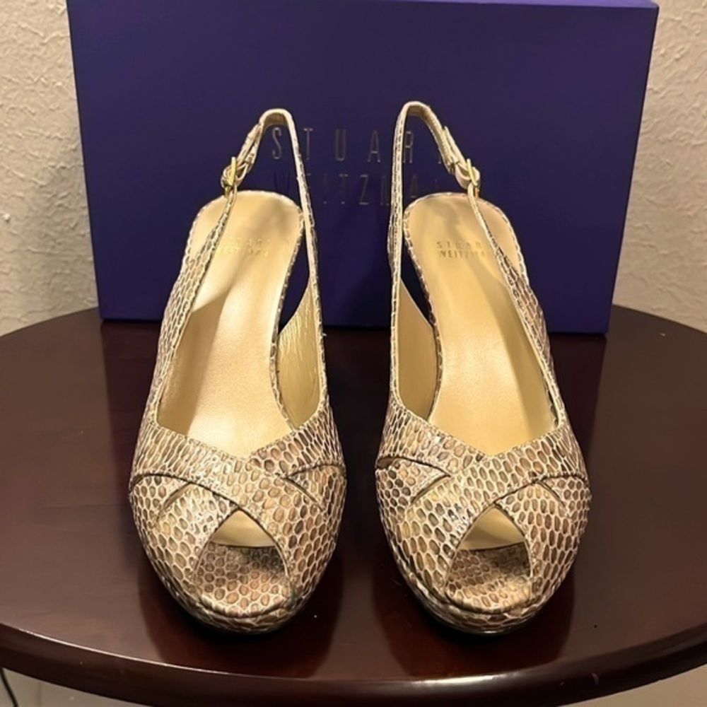 Stuart Weitzman Peekapoo Mushroom Crystal Slingback Snakeskin Pumps Heels SZ 8